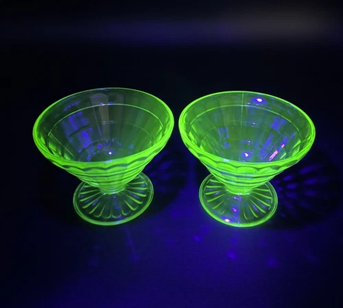 Set of 2 Anchor Hocking Uranium Green Depression Glass Block Optic Sherbet Cups