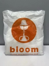 BloomBaby Universal Snug Coconut White New Open Package E10611-CW-11-ATL