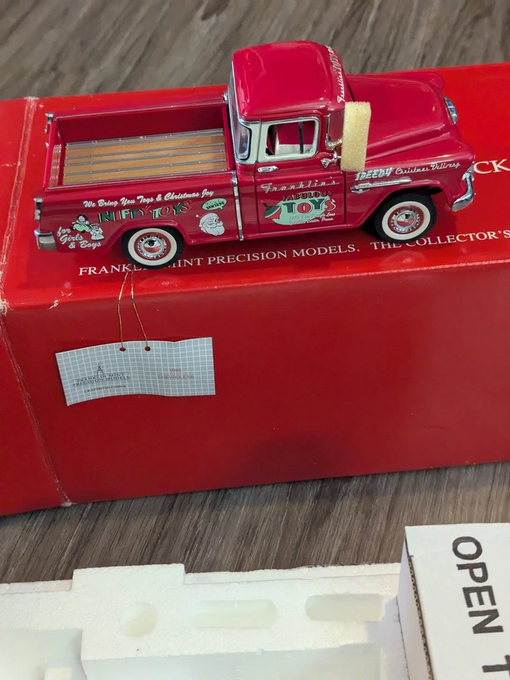 Camioneta Chevrolet Franklin 1955 camioneta de Navidad 1998 diecast 1:24 nueva en caja #4101 Foto 2 de 4