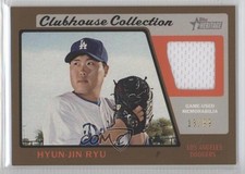2015 Topps Heritage Clubhouse Collection Relics Gold 19/99 Hyun-Jin Ryu 0v1