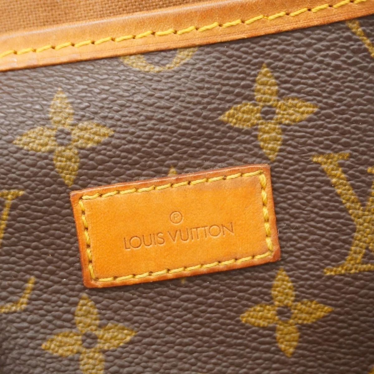 H&M 5Gc2748 H Borsa a tracolla Louis Vuitton Saumur 35 M42254 marrone usata donna