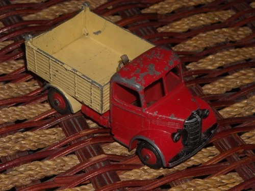 Vintage Dinky 410 Red Cream Bedford Tipper Truck No Windows Cast Hubs 1950s 25m