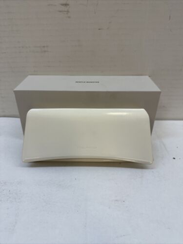 GENTLE MONSTER Sunglasses White Leather Case, Box and Gift Tote, No Glasses. New - 第 1/6 張圖片