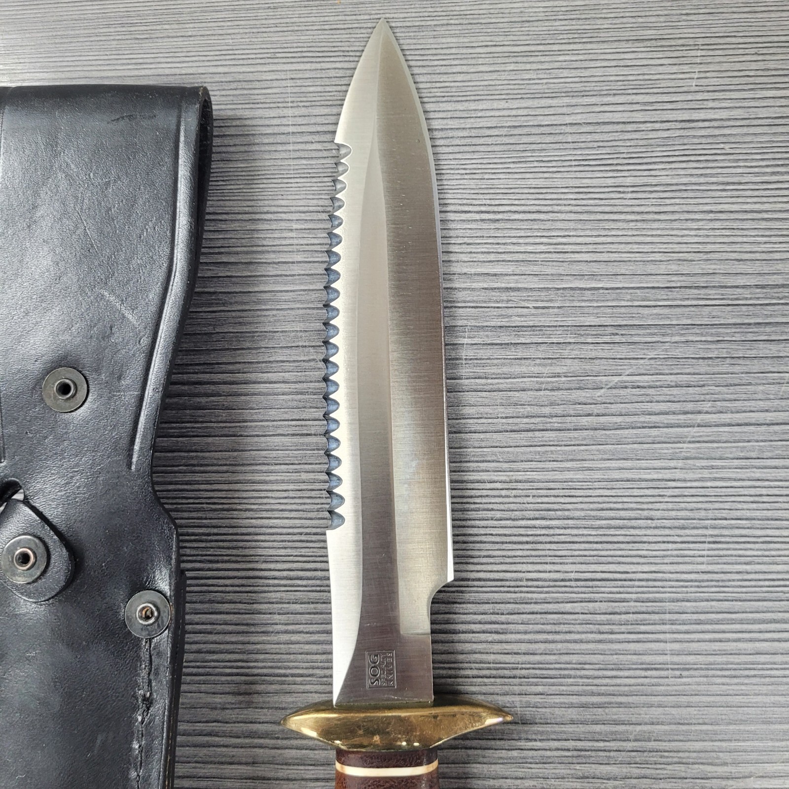 SOG Specialty Knives Seki Japan RARE SSD89SCUBA/DEMO fixed blade knife