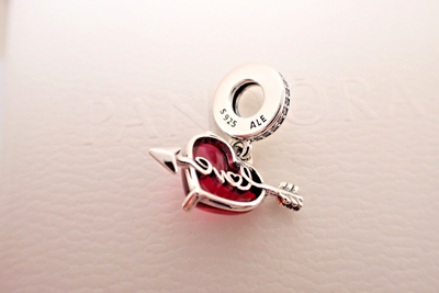Authentic Pandora #793085C01 Red Heart & Arrow Murano Glass Dangle 