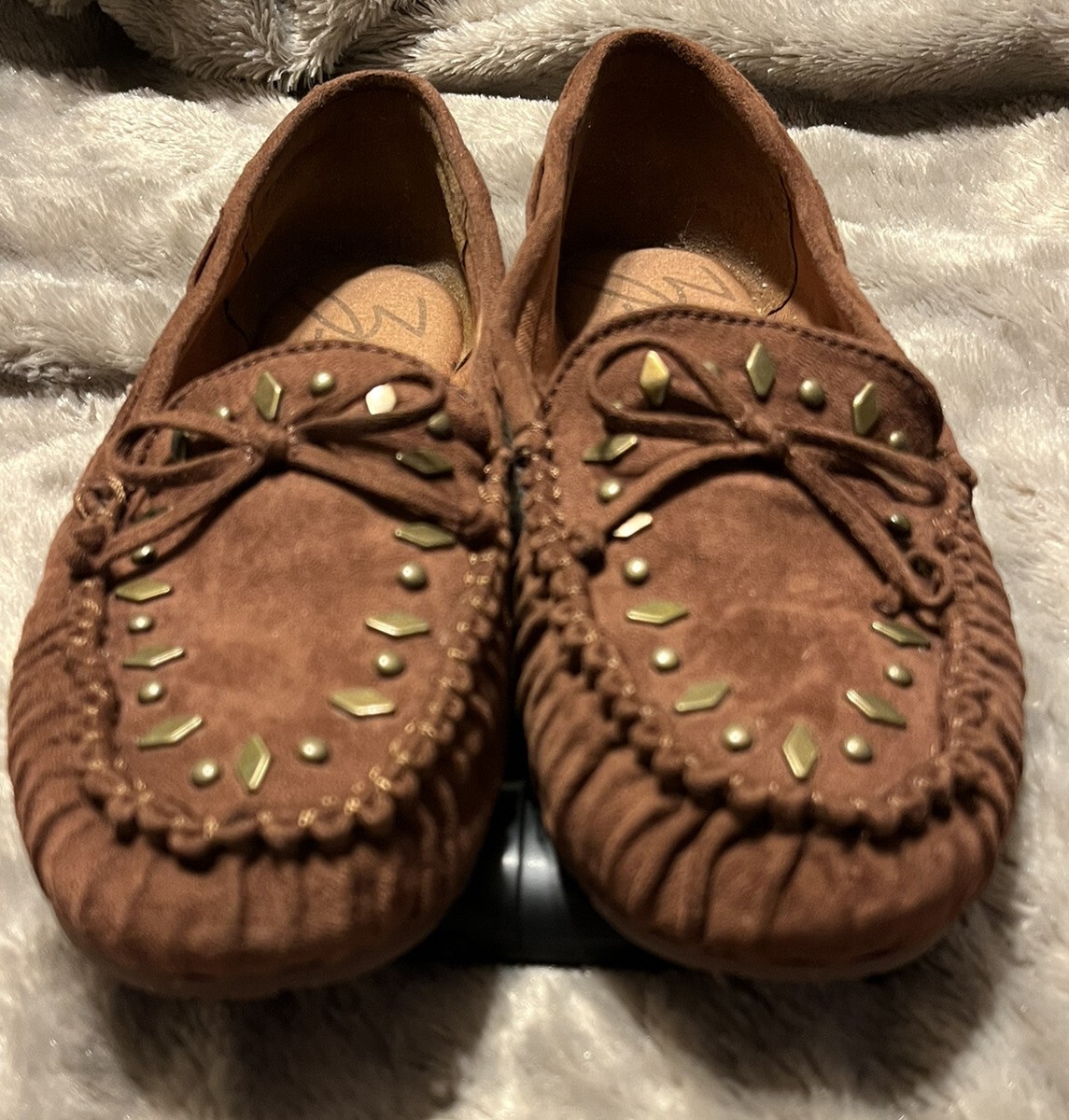 ZODIAC Women's Elery Slip-On Moccasin - Comfy Casual Shoes With Arch Support & Bow Accent