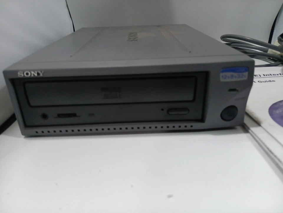 Sony CRX1600L CD-R/CD-RW Drive Recording Sys i.LINK 12x8x32x Tested No Remote - Image 2 of 4