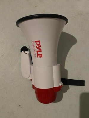 Pyle Lightweight 30-Watt Megaphone Bullhorn Speaker - Adjustable Volume