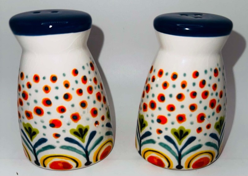 Palmedia Spring Flowers Salt Pepper Shakers Polish Pottery Stoneware Multi-Color