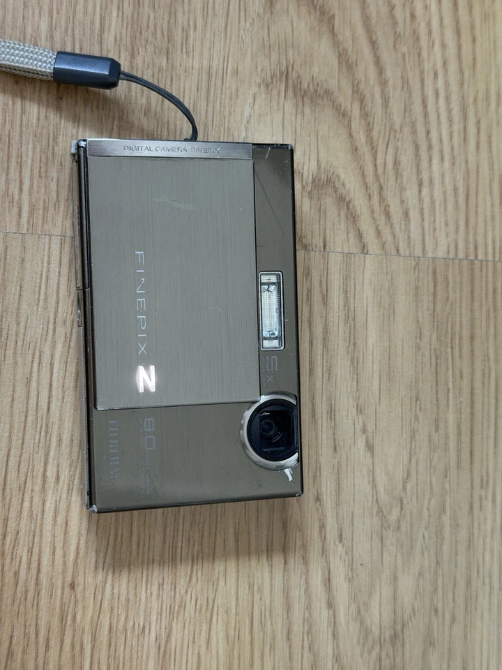 Fujifilm FinePix Z100fd, photo 2 of 4