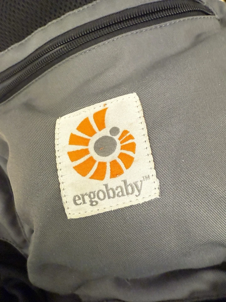 Portabebés Ergobaby Performance negro carbón gris infantil activo WLP21 Foto 2 de 4
