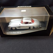 Minichamps Mercedes-Benz 300 SL