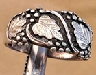 WM WHEELER Sterling Silver Grape Leaf & Grapes Design Ring Band size 6 Handmade