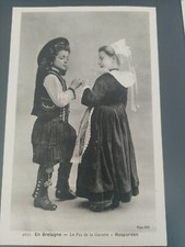 Alte Postkarte Französische Kindertracht Mädchen und Junge 