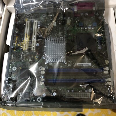 Intel Pentium 4 Board Socket 775 D915GRV