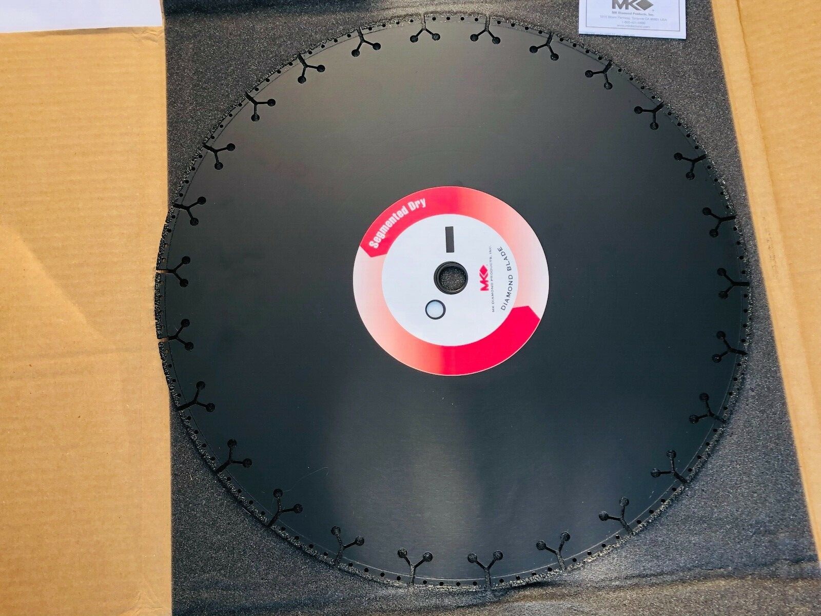 MK Diamond 18"Inch Wet / Dry Refractory Diamond Saw Masonry Y Gullet