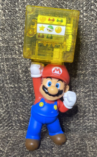 2018 McDonalds Super Mario Bros - Mini Arcade Game Cube - Happy Meal Figure Toy - Picture 1 of 6