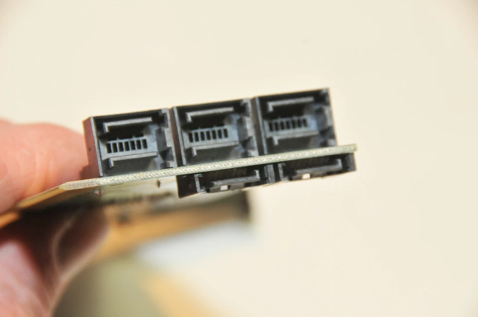 SuperMicro SAT2-MV8 8-Port SATA II 3gb/s Controller Card  - Image 3 of 4