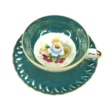 Del Mar Hand Painted 24 K. Gold Vintage Cabbage Rose Floral Cup and Sauce Japan 