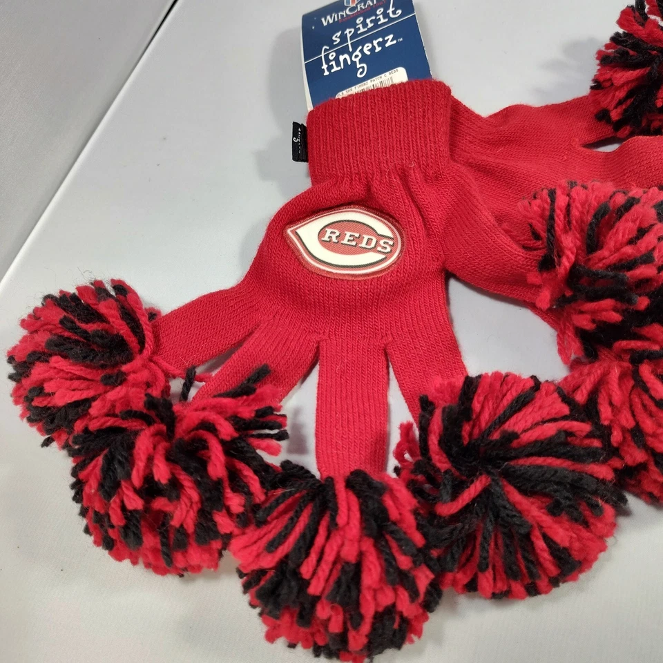 Cincinnati Reds Spirit Gloves Pom Pom Fingers Women's Adults Osfa - Image 2 of 4