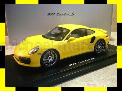 PORSCHE 911 II 991.2 turbo S racing gelb yellow Spark 1:18 PROMO DEALER EDITION