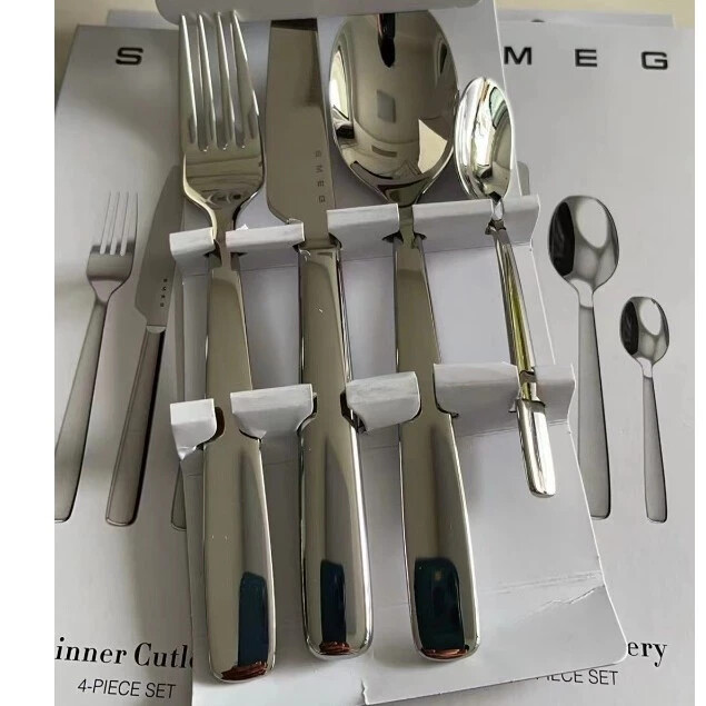 osaruさん専用　SMEG カトラリーセット　4セット SMEG Stainless Steel 4 Piece Cutlery Set European-Style
