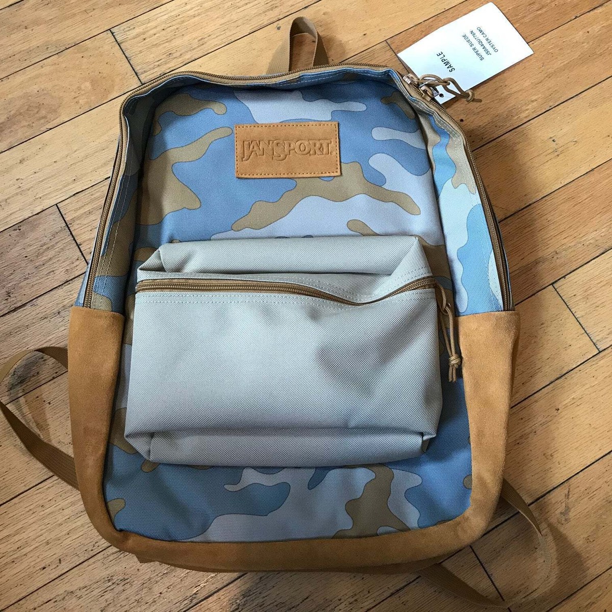 camo backpack jansport Big Student The camouflage design in shades of green offers a unique Jansport Super Suede Camo backpack/