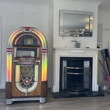NSM NOSTALGIA GOLD 100 CD Jukebox Vintage ( Identical to Wurlitzer 1015)