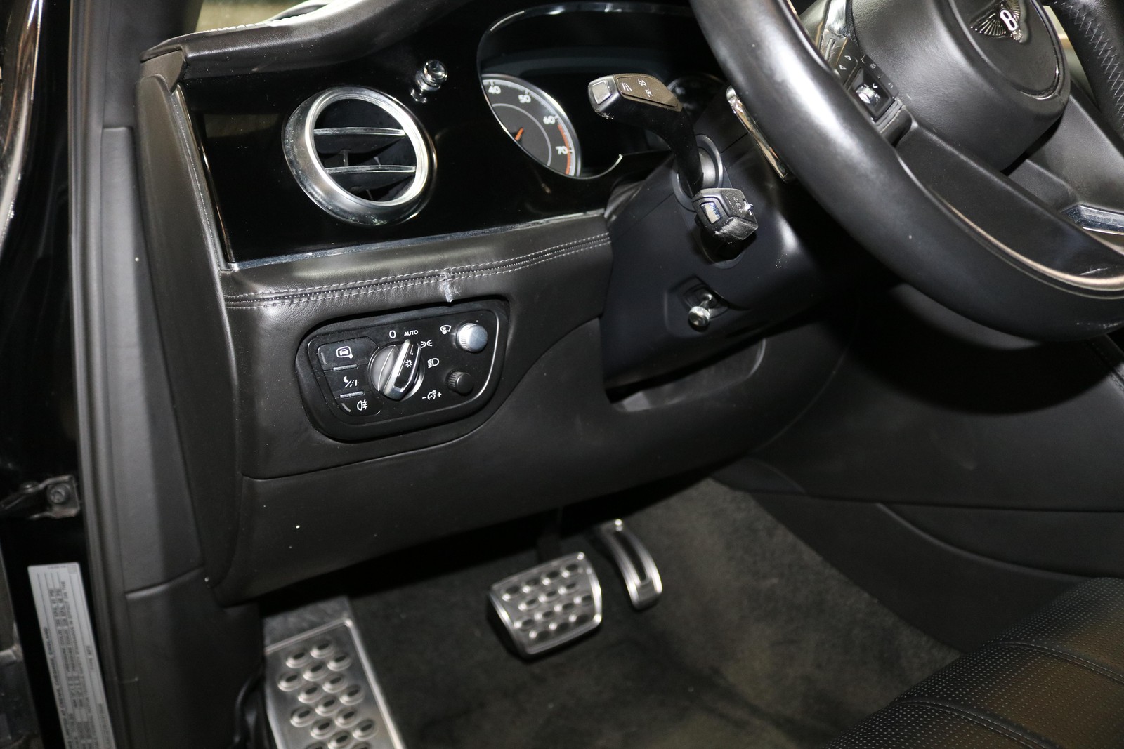 2018 BENTLEY BENTAYGA FRONT LEFT SIDE LED ADAPTIVE SELF LEVELING HEAD LIGHT
