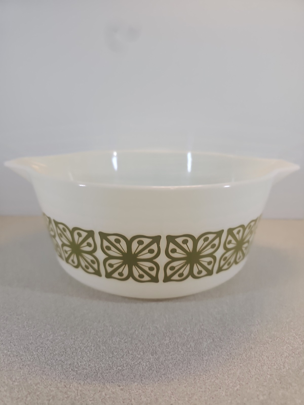 Pyrex Square Flower Verde Green 2.5 Quart 475-B Casserole Vintage 1968-1972