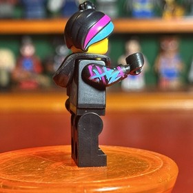 Lucy Wyldstyle Minifigure Figure Folded Hood From Set 70808, LEGO Movie
