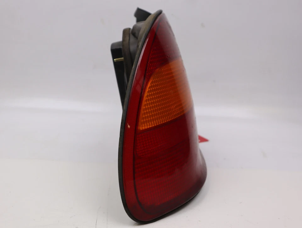 Feu arrière droit occasion ROVER 600 Phase 1 - 618i 115ch - - Imagen 4 de 4