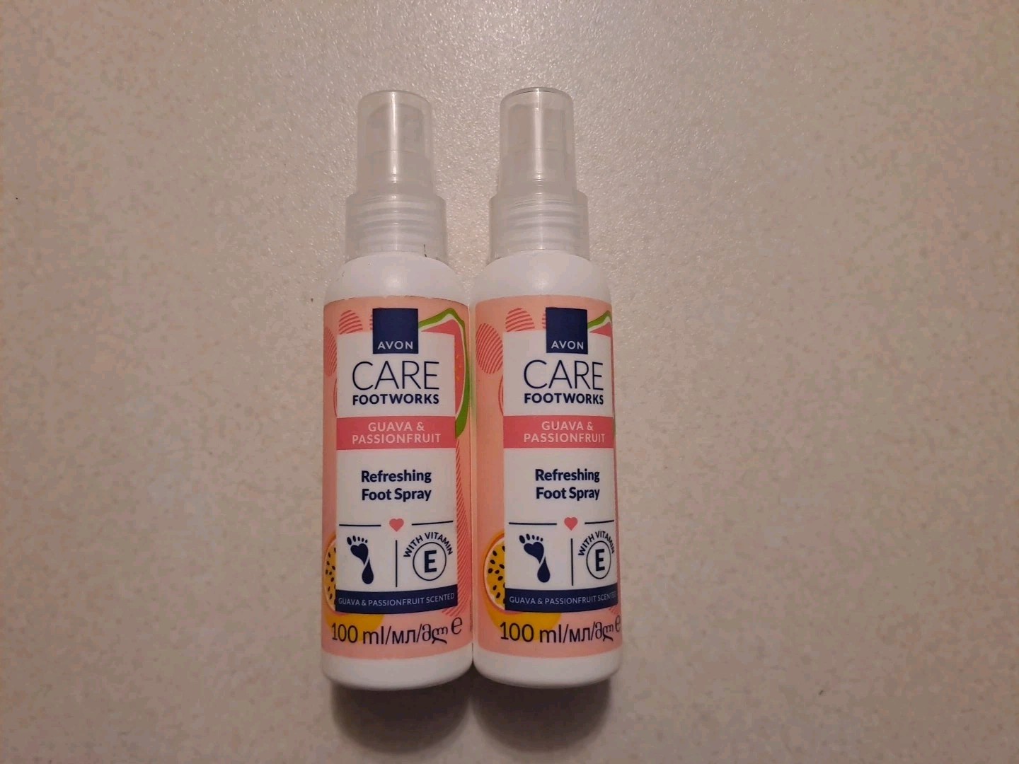2  x Avon Foot Works Refreshing Foot Spray Guava & Passionfruit