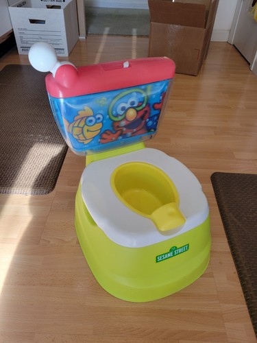 Sesame Street Potty Training Seat, Multicolor, Fish Theme, Unisex Kids