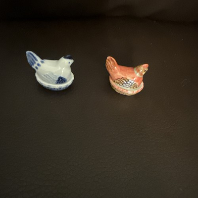 #ad Artisan Hand Painted Dollhouse Size Miniature Chicken In A Basket Casserole Dish $15.50