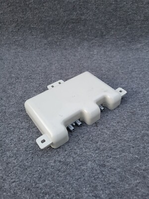 BMW F12 F13 F06 E63 E64 Antenne Multiband links Verstärker 6er 6943023
