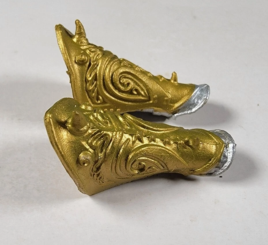 Female Forearm Bracers Armor Fodder 7" 1/10 Scale Todd McFarlane Wonder Woman - Image 3 of 4