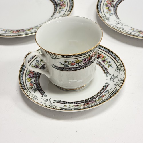 BARELY USED - MIKASA Cambridge Fine China 2 Setting 10 Piece Made in Japan L9015 - Picture 3 of 24