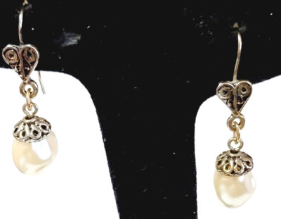 Faux Pearl Dangle Pierced Earrings Long Romantic Heart Jewelry Silver-tone wp-20