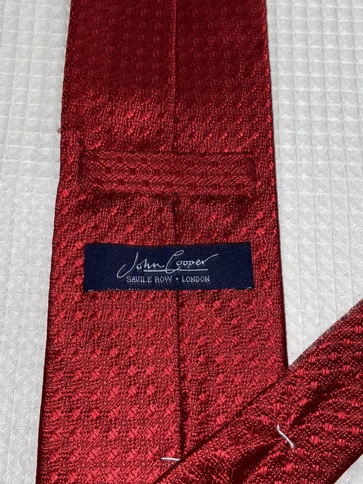 John Cooper Savile Row Silk Tie Red Textured Geometric Made in Italy Election - Image 4 of 4