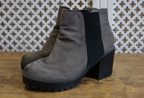 New Look Chelsea Style Boots grey size 4/37 elastic in sides wedge heel - Picture 4 of 18