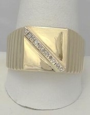 1.47 Ct Round Cut Simulated Diamond Men's Wedding Band Ring Yellow Gold Plated