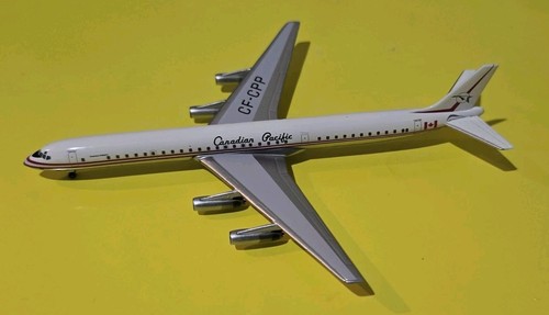 Aeroclassics 1:400 Canadian Pacific DC-8-63 CF-CPP - Picture 1 of 3