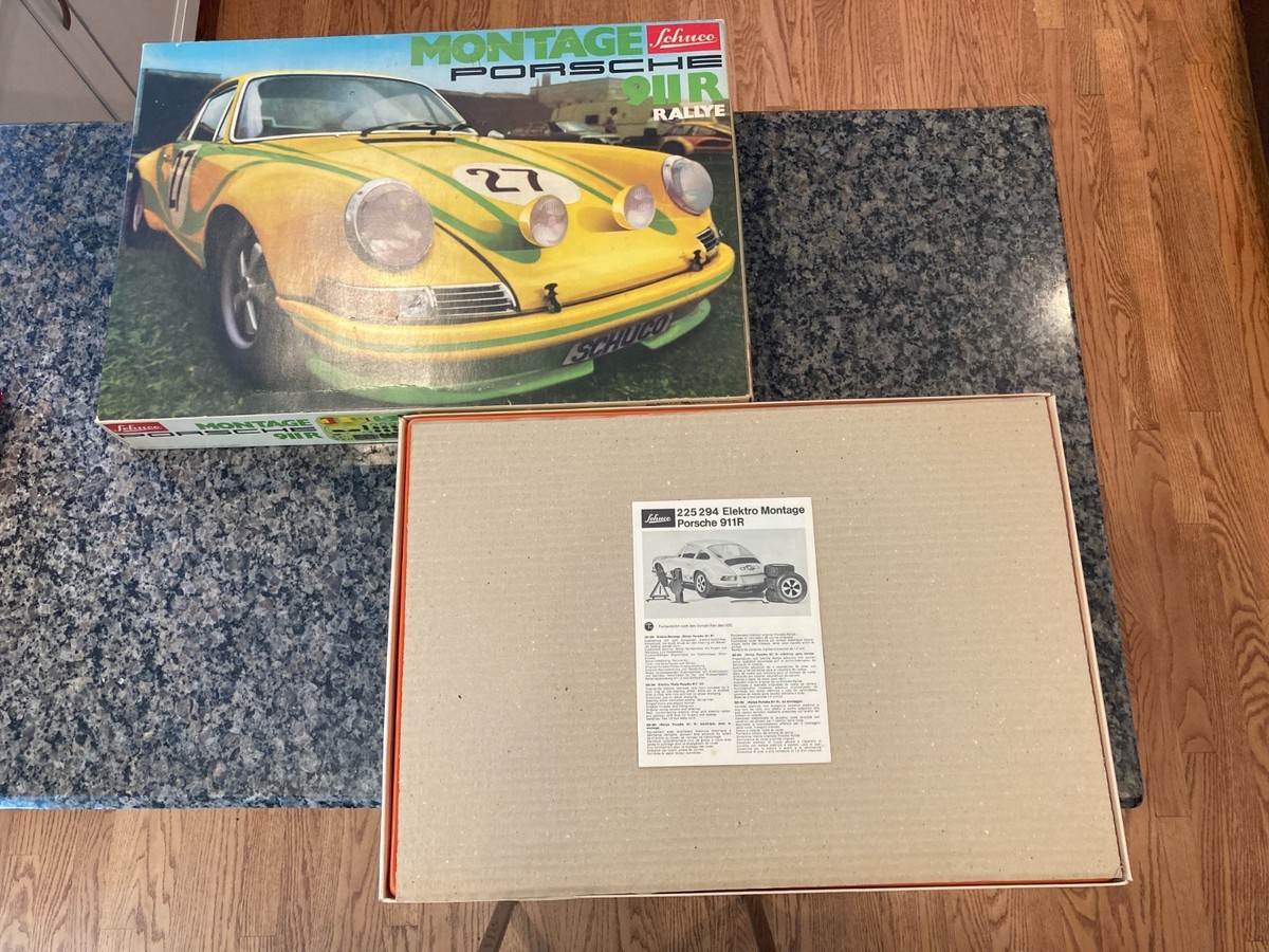 VINTAGE, BOXED & COMPLETE SCHUCO MONTAGE 225 294 PORSCHE 911R