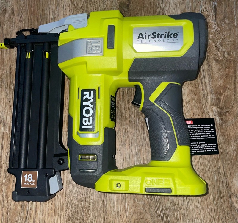 Ryobi One+ P321 18V Cordless AirStrike 18 Gauge Brad Nailer Tool Only New