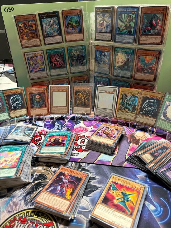 Yu-Gi-Oh! Black Friday Megadeal – Premium Sammlung + Hits & Zubehör - Bild 3 von 4