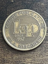 1995 Krause Publications KP Iola, Wisconsin A Day in the Country Medal TN122*