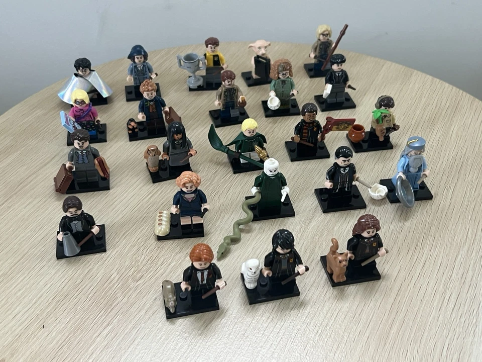 LEGO 71022 - Complete Wizarding World - Harry Potter - Series 1 - CMF - Image 4 of 4