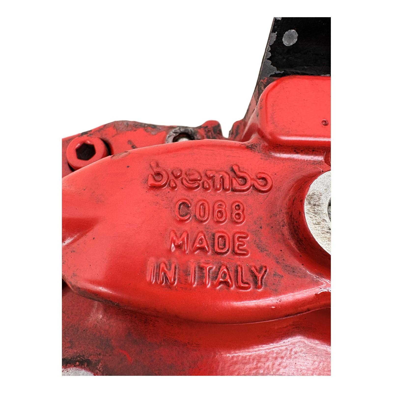 Maserati Ghibli 2014-2021 Rear Right Brembo brake caliper with pads Red P/N 670039766