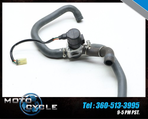 HONDA VFR 800 VFR800 INTERCEPTOR AIR INJECTION VALVE EXHAUST 2008 08 H39 - Picture 4 of 6